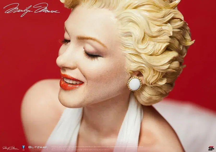 Marilyn Monroe 1/4th Superb Scale Statue