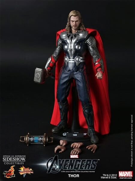 THOR Sixth Scale Figure by Hot Toys