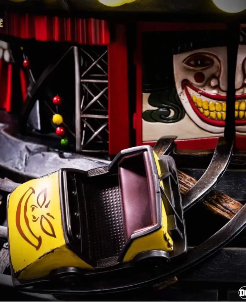 BATMAN THE KILLING JOKE - THE JOKER LIFE-SIZE BUST