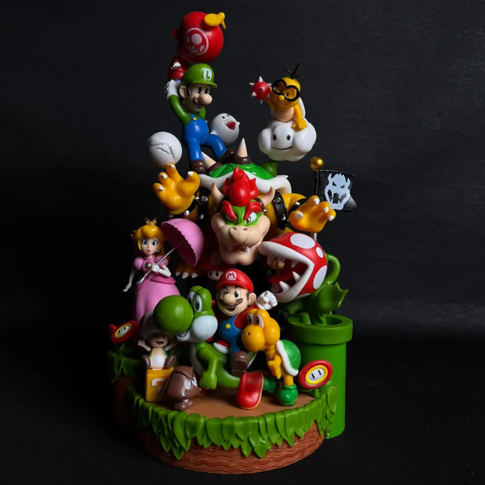 Super Mario Big Size Collectible Figures