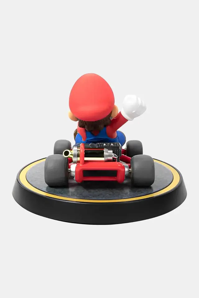 Super Mario: Mario Kart - Mario Heykel