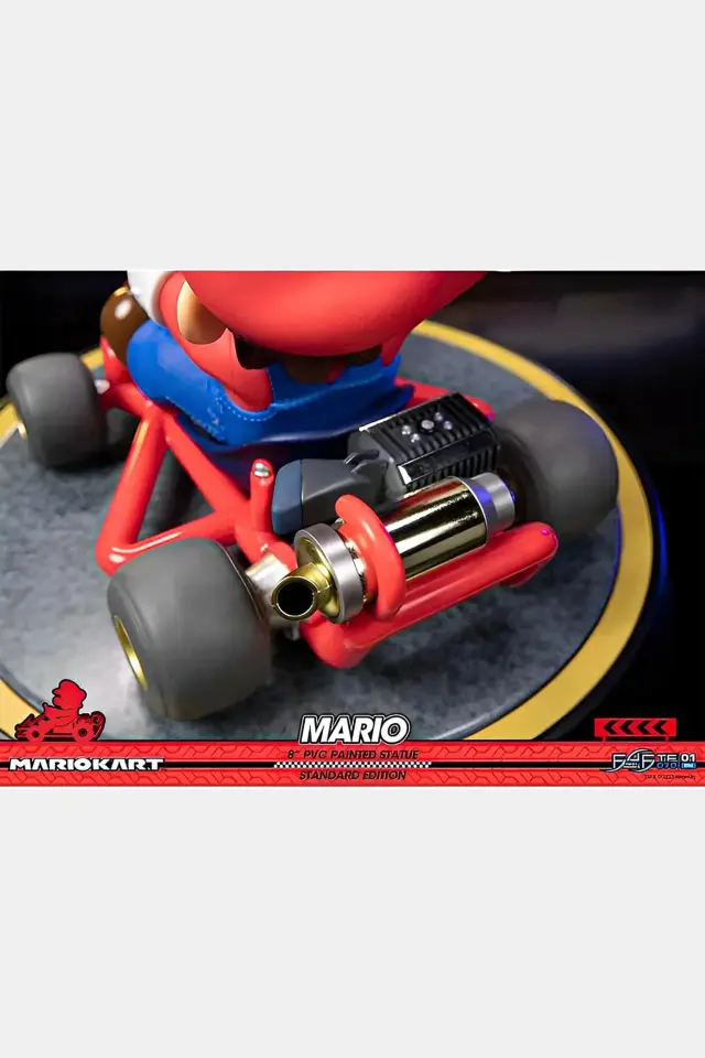 Super Mario: Mario Kart - Mario Heykel