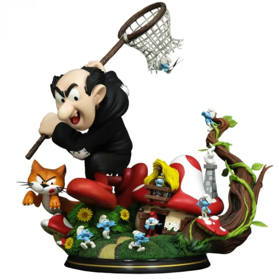 Gargamel chases The Smurfs 1/6 Collectible Figurine