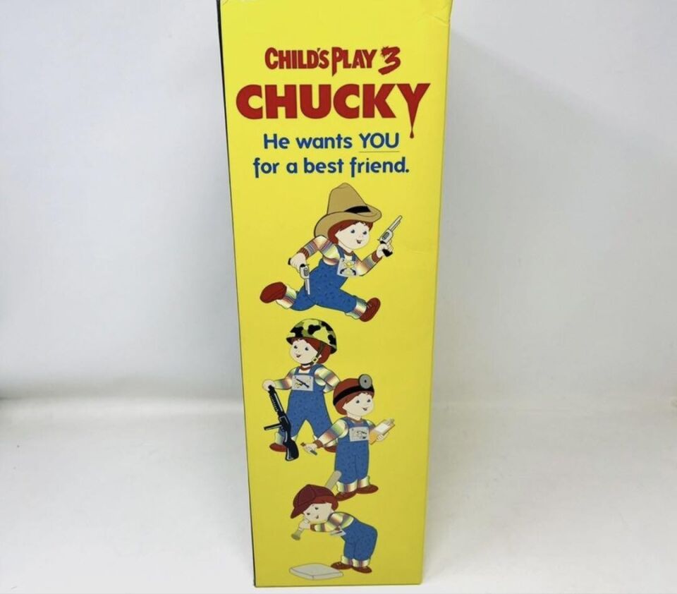 Mezco Toyz Chucky Childs Play 3 Chucky 15'' Pizza Face Action Figure with Sound