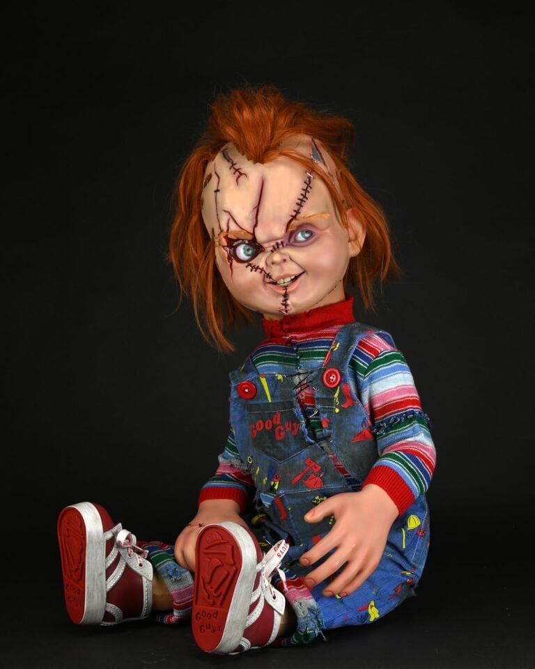 NECA BRIDE OF CHUCKY CHUCKY LIFE-SIZE REPLICA
