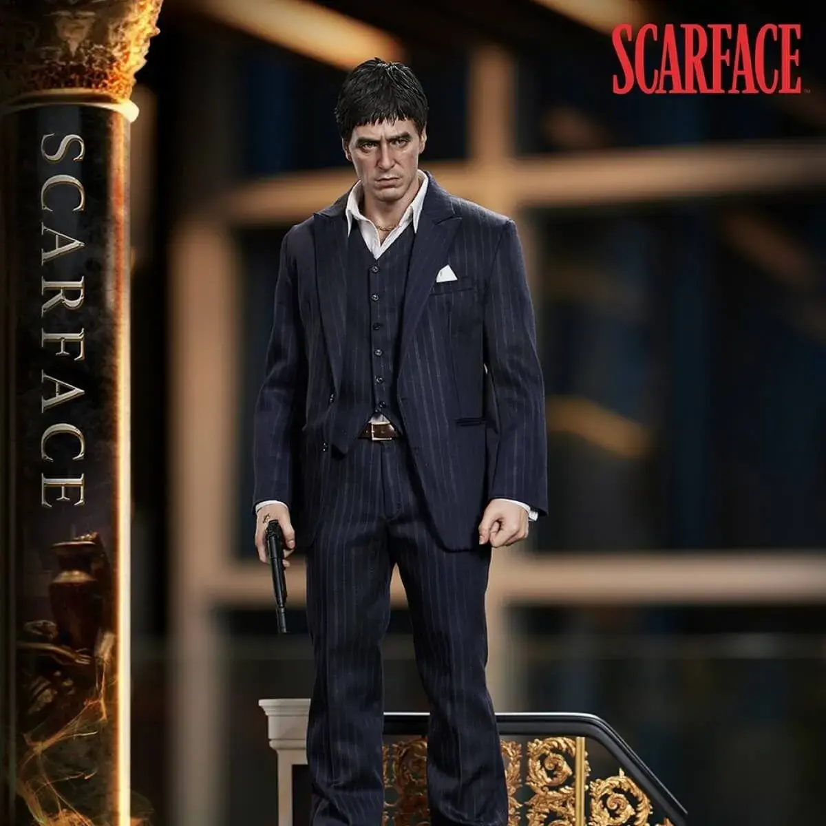 Scarface: Tony Montana 1:4 Superb Scale Statue
