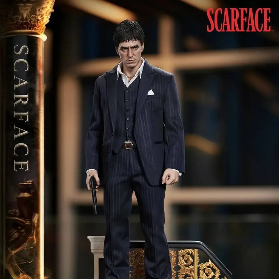 Scarface: Tony Montana 1:4 Superb Scale Statue