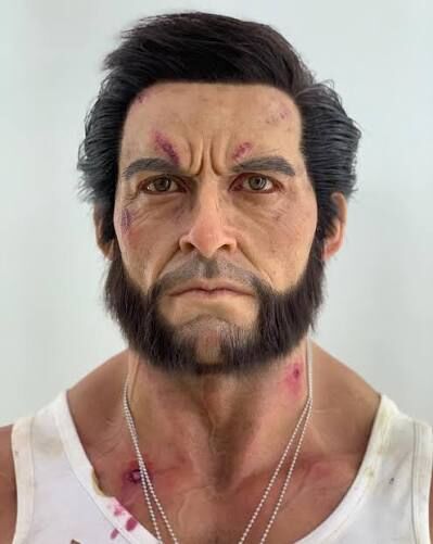 Wolverine 1:1 Bust & Arm by Queen Studios Collectibles