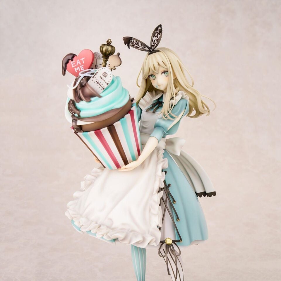 Akakura illustration / Alice in Wonderland by Momoco PVC Statue