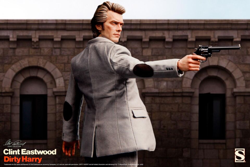 Harry Callahan Sixth Scale Figure