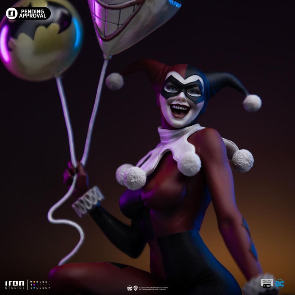 Harley Quinn Unleashed 1:10 Scale Statue