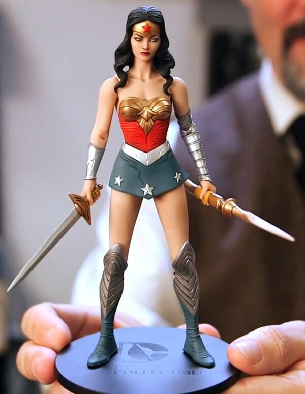 Jae Lee Wonder Woman Action Figure