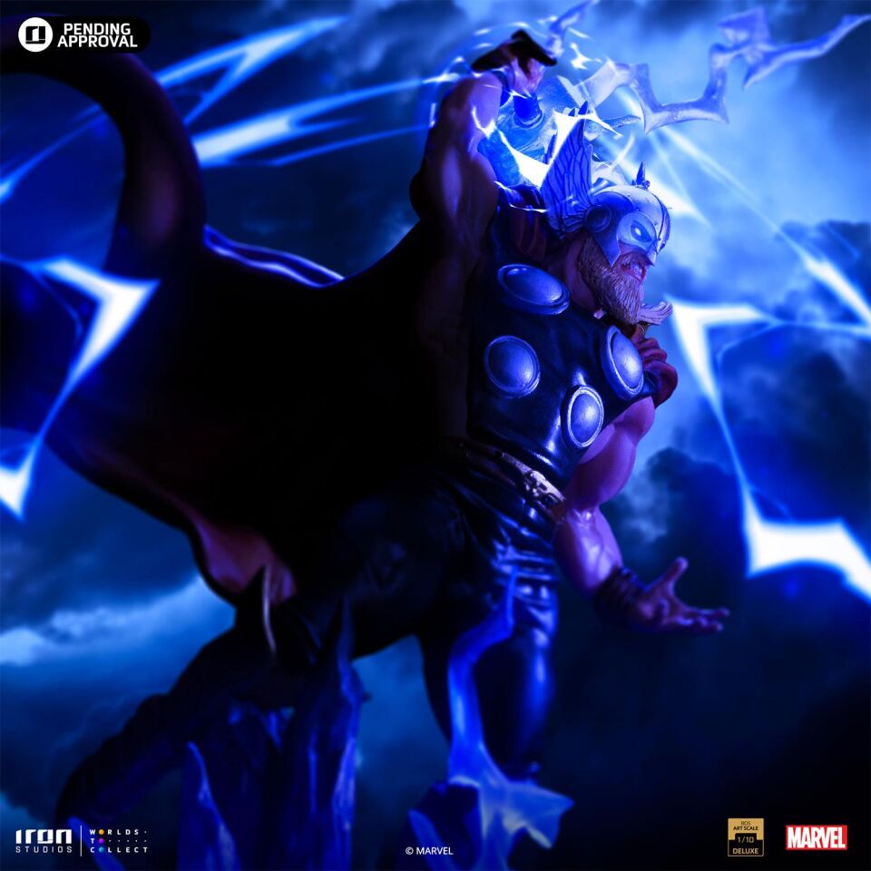 Thor Deluxe 1:10 Scale Statue