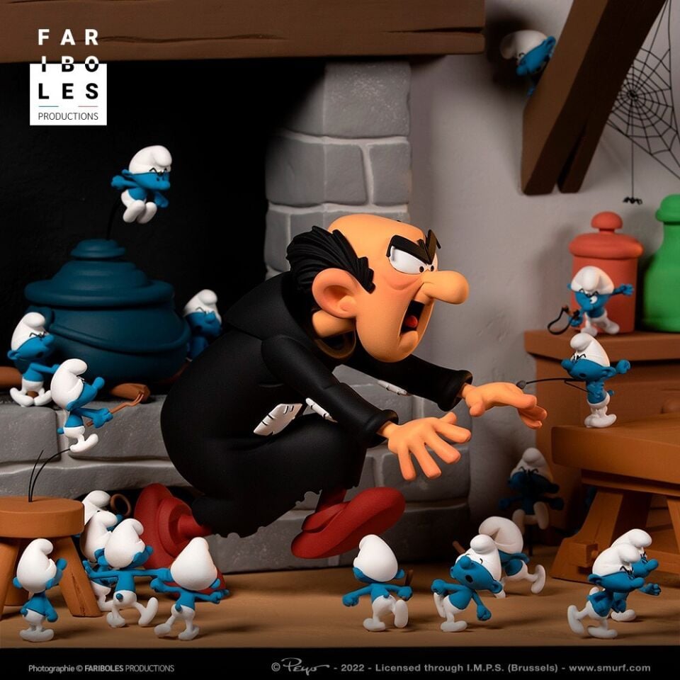 The Smurfs are mine! by Fariboles