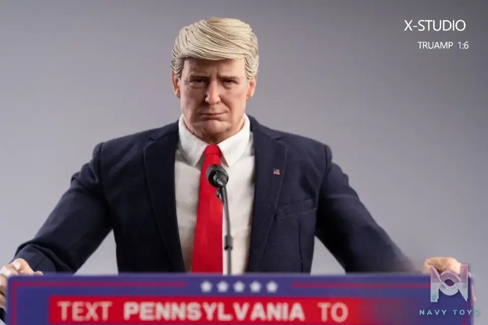 X-Studio – Superstar Donald Trump